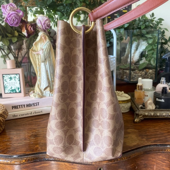 Coach Willow Bucket Bag NWT in Signature Canvas - Picture 4 of 7